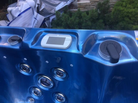 Плавательный спа бассейн Vortex Spas Aquagym MAX Exterme